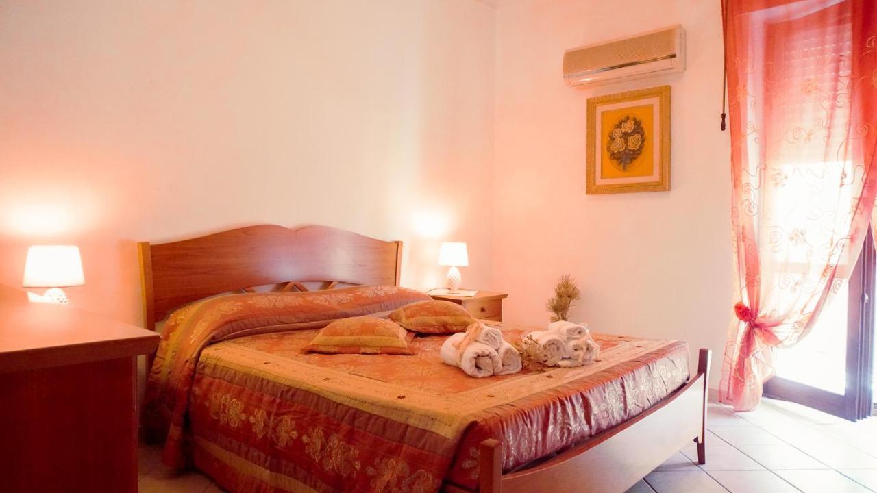 Pm 12 Via Achille Grandi Guest House Αλγκέρο Εξωτερικό φωτογραφία