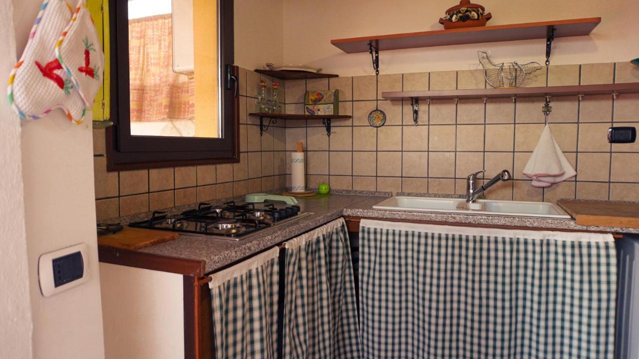 Pm 12 Via Achille Grandi Guest House Αλγκέρο Εξωτερικό φωτογραφία