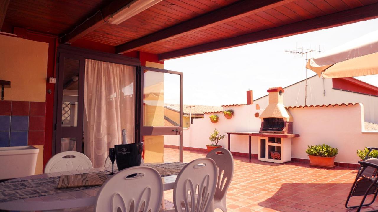 Pm 12 Via Achille Grandi Guest House Αλγκέρο Εξωτερικό φωτογραφία