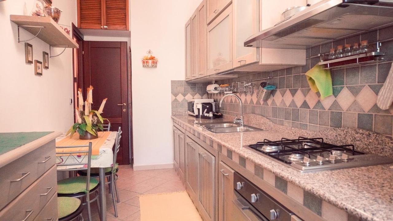 Pm 12 Via Achille Grandi Guest House Αλγκέρο Εξωτερικό φωτογραφία