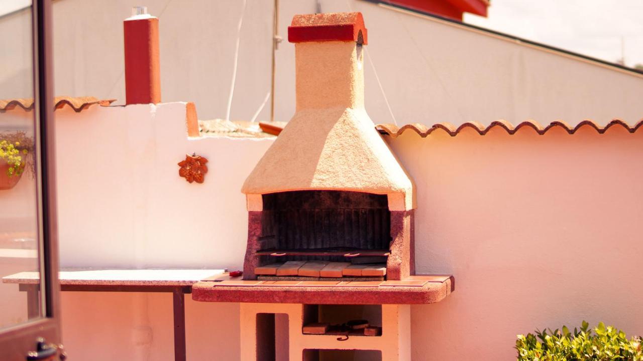 Pm 12 Via Achille Grandi Guest House Αλγκέρο Εξωτερικό φωτογραφία